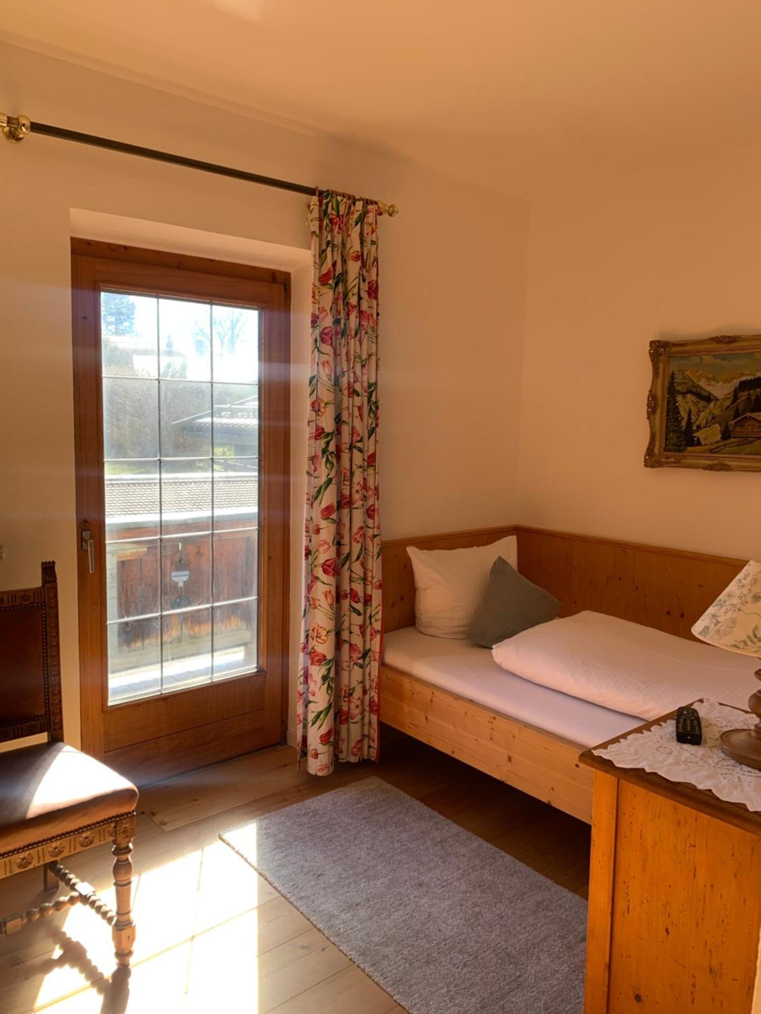 Haus Kaiser Bed & Breakfast 3*